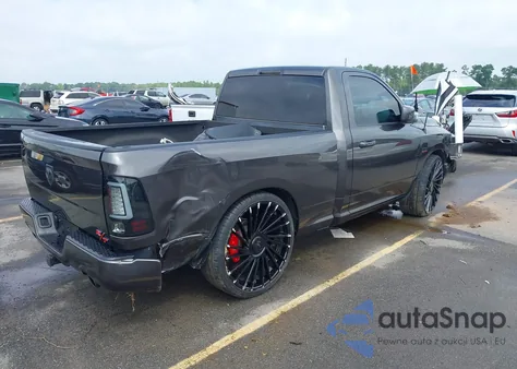 2016 Ram 1500 Sport из США, поврежденный, VIN 3C6JR6CT7GG174387